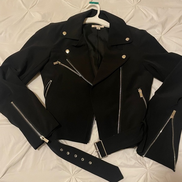 Women’s motorcycle style jacket - Picture 3 of 3